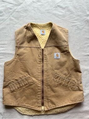 Vintage Carhartt Sherpa lined Tan vest size large